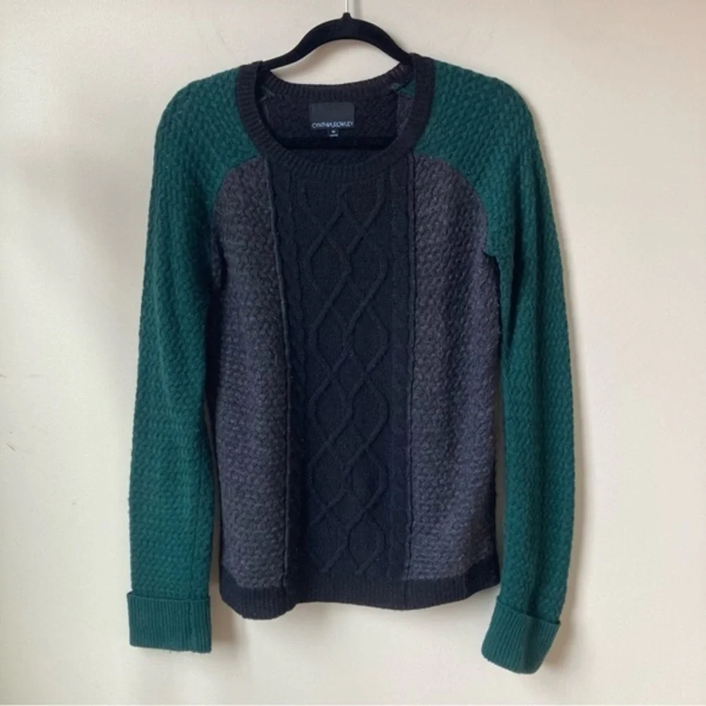 Cynthia Rowley Sweater - Picture 1 of 4